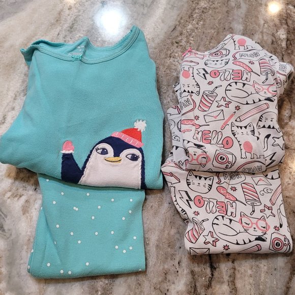 Carter's Other - Bundle of 2 Girl's Carter's Pajama sets